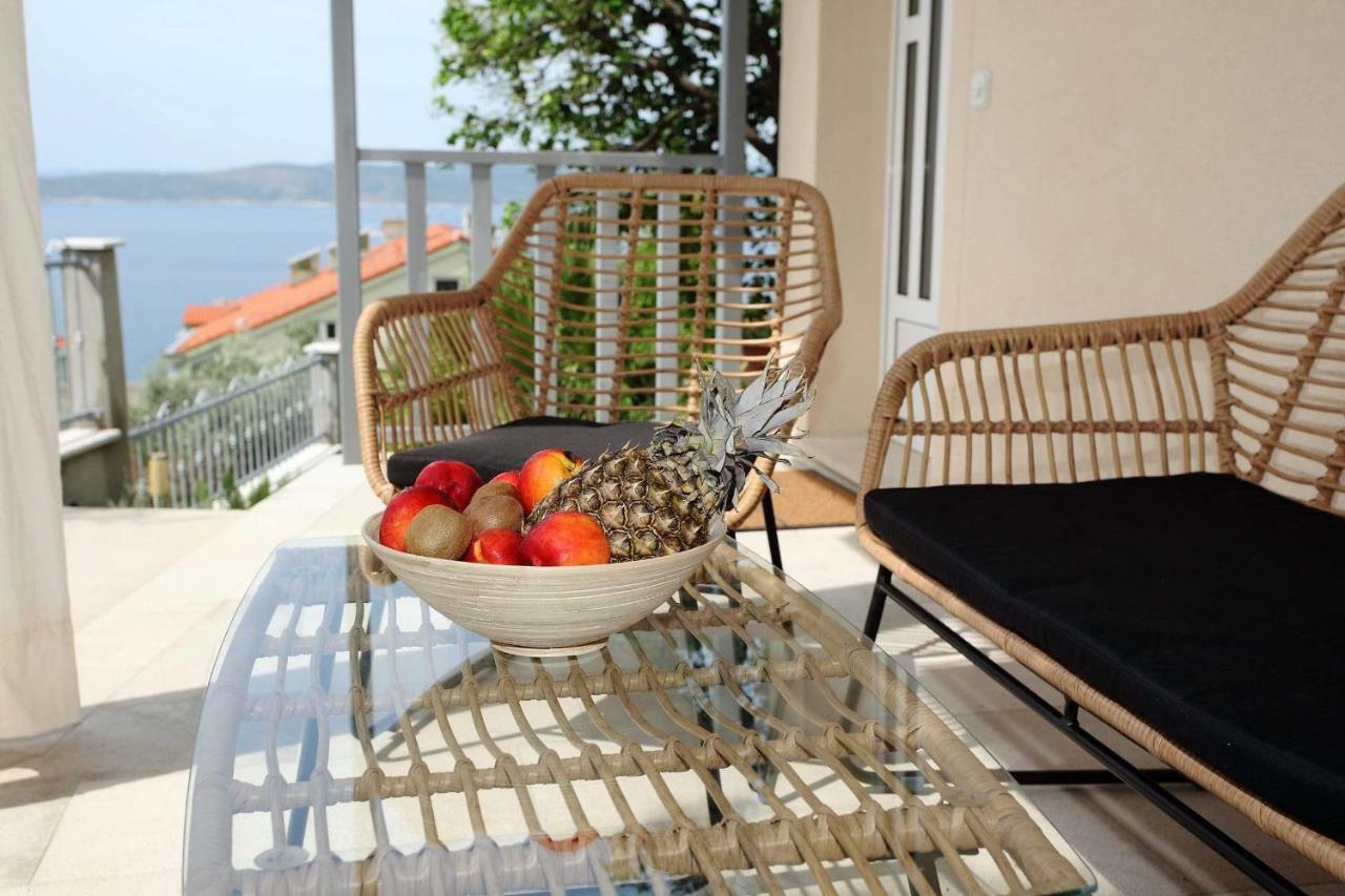Apartments Lorenco Brela Exterior photo